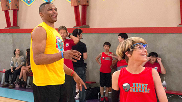 Russell Westbrook Schools Nickelodeon’s Henry Danger